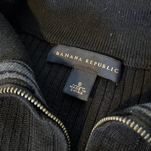 Banana Republic - Black Sweater - Like New - Size Small - Picture 2 of 3